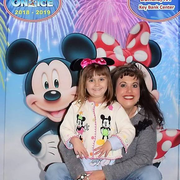 Meet your Posher, Erin - Picture 1 of 1